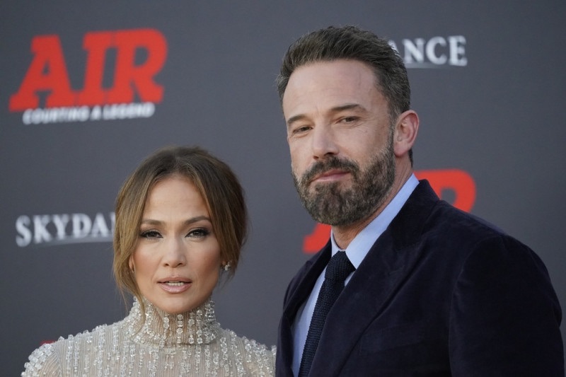 JLo y Ben Affleck retiran su lujosa mansión del mercado tras no lograr venderla, pese a rebajar su&nbsp;precio