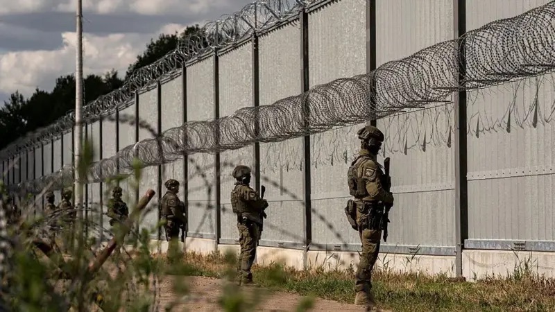 Europa levanta una nueva “cortina de hierro”: muros, drones y búnkeres frente al temor de una agresión&nbsp;rusa