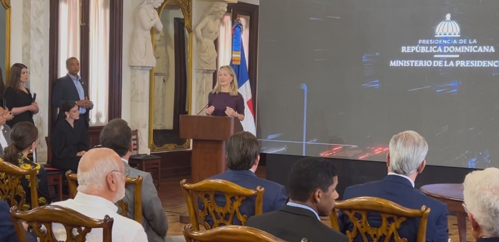 Calista Redmond: “La IA no elimina trabajos, los transforma y&nbsp;fortalece”