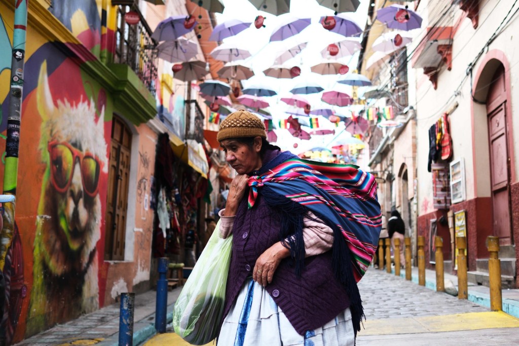 Bolivia encara una histórica segunda vuelta presidencial que marcará el fin de una era&nbsp;política